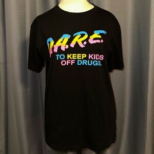 Vintage Dare To Keep Kids Off Drugs T-Shirt Black Neon Multi Colored M NWOT